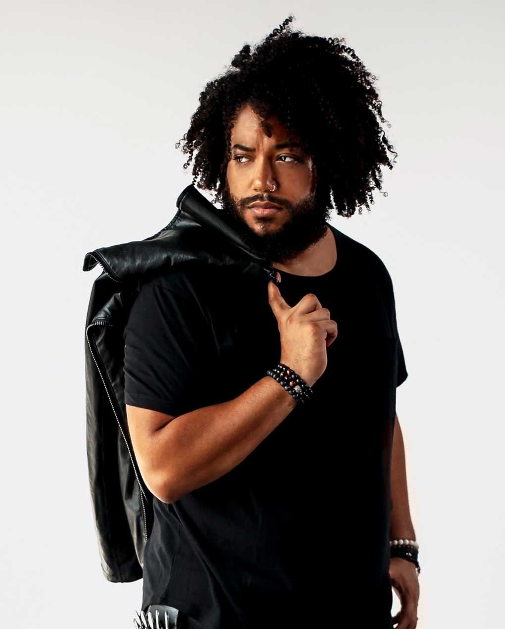 Frank Rose Specializes In Men S Grooming And Cutting Educe Salon